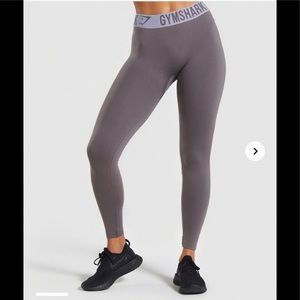 ✨NWOT GYMSHARK FIT LEGGINGS✨